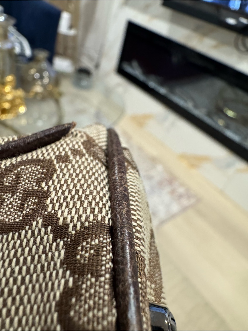 Gucci Brown and Beige GG Canvas Tote with Dark Brown Leather Trim - Picture 6 of 7